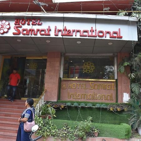 Hotel Samrat International ปัฏนา ภายนอก รูปภาพ