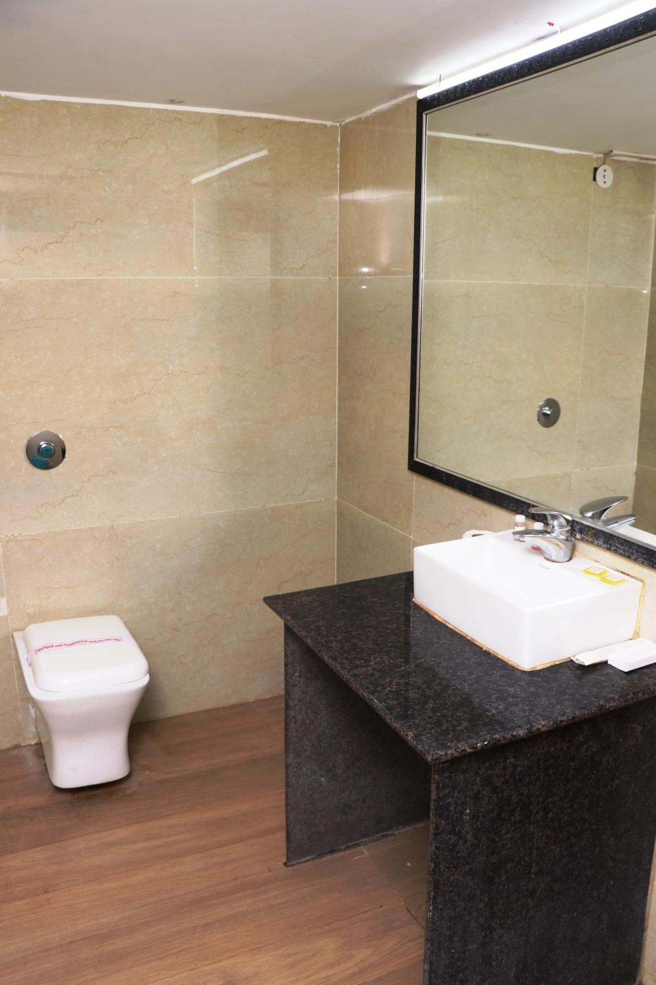 Hotel Samrat International ปัฏนา ภายนอก รูปภาพ