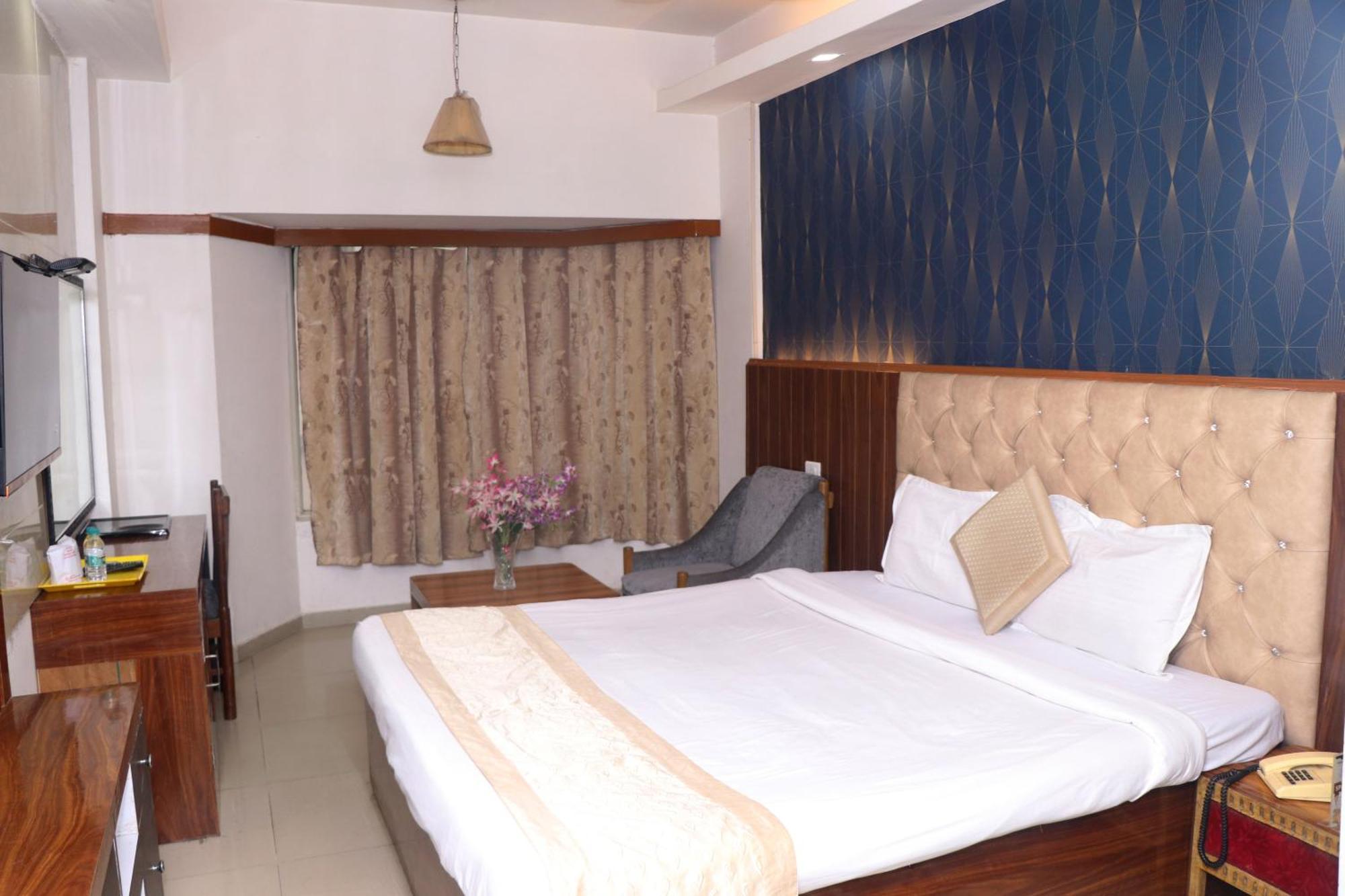 Hotel Samrat International ปัฏนา ภายนอก รูปภาพ