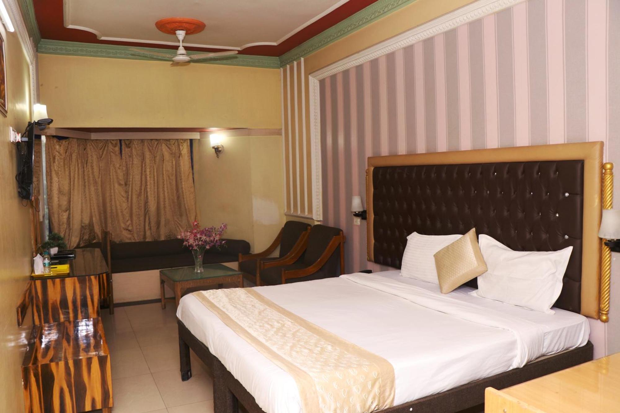 Hotel Samrat International ปัฏนา ภายนอก รูปภาพ