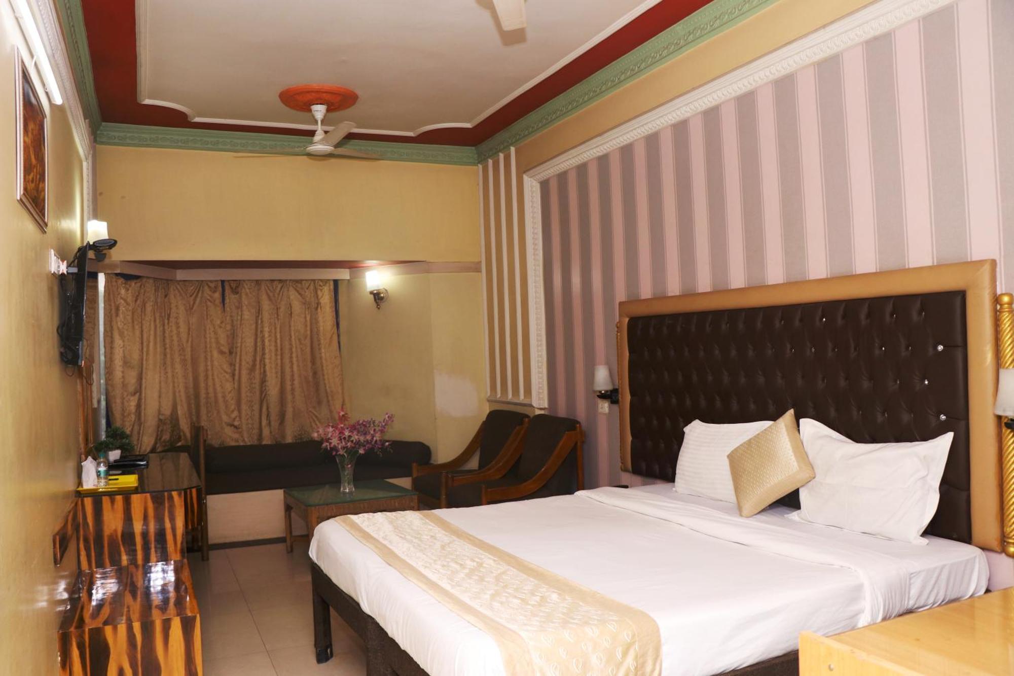 Hotel Samrat International ปัฏนา ภายนอก รูปภาพ