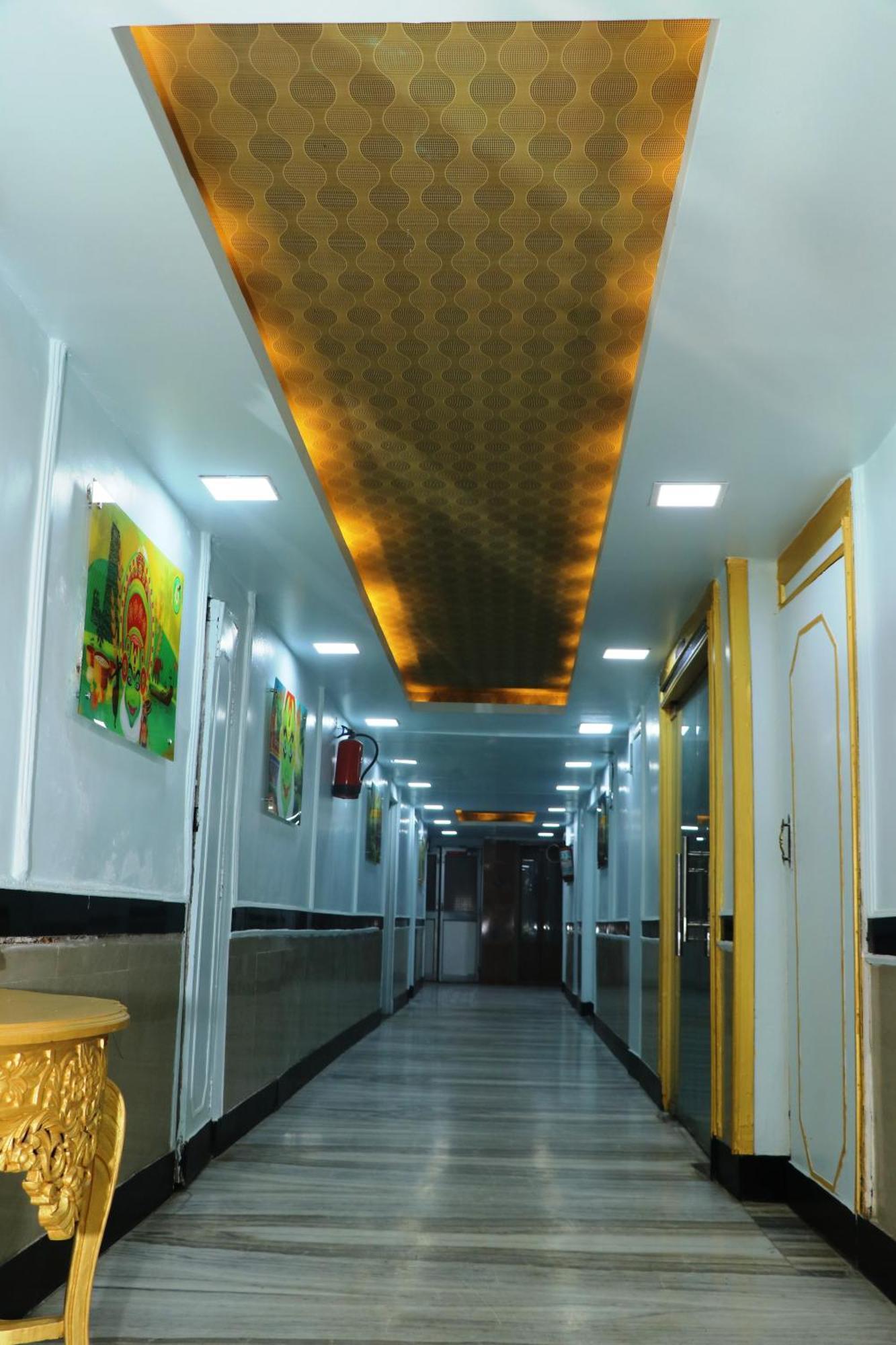 Hotel Samrat International ปัฏนา ภายนอก รูปภาพ
